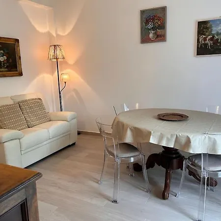 Апартаменты Casa Kiraz Tra E Monti Манделло-дель-Ларио