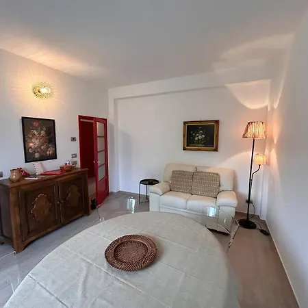 Casa Kiraz Tra E Monti Апартаменты *