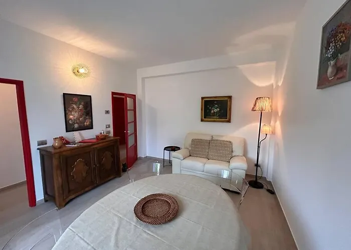 Casa Kiraz Tra E Monti Apartment *
